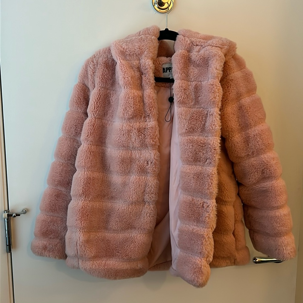 Apparis pink faux fur jacket - like new